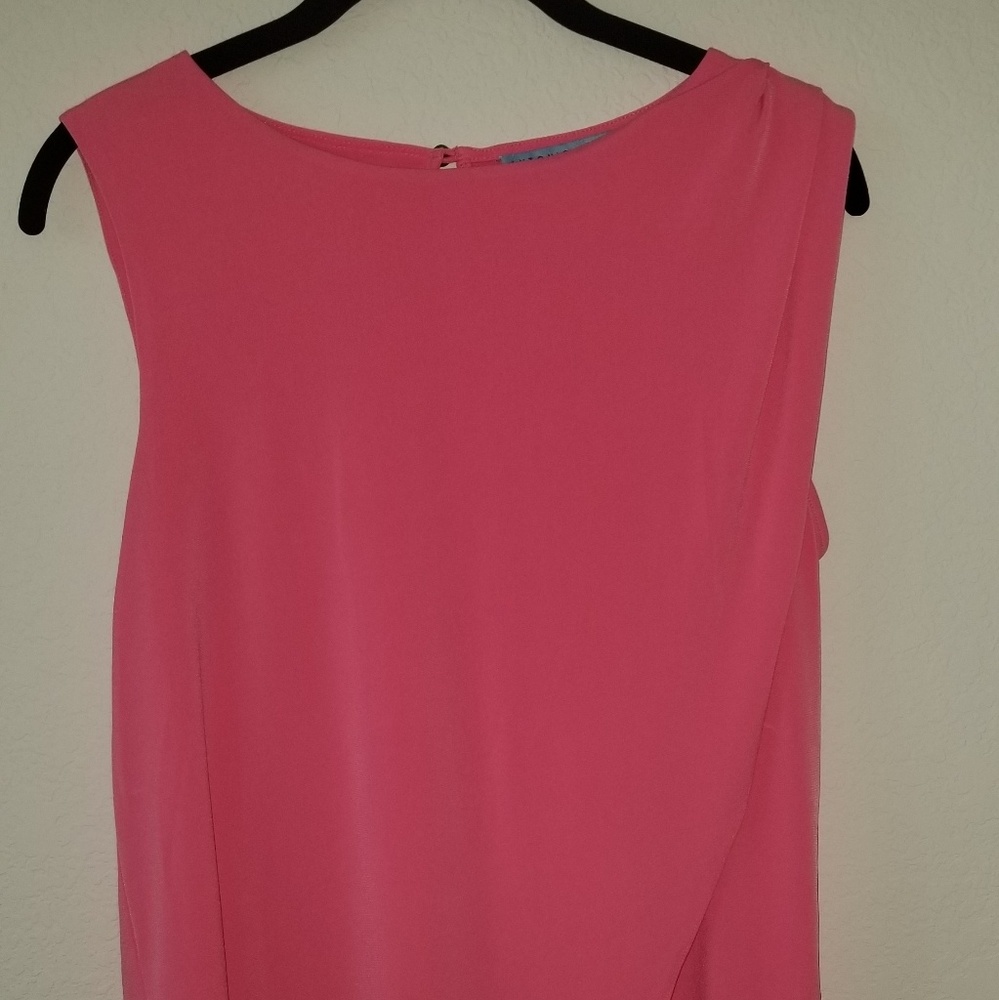 Sleeveless Blouse